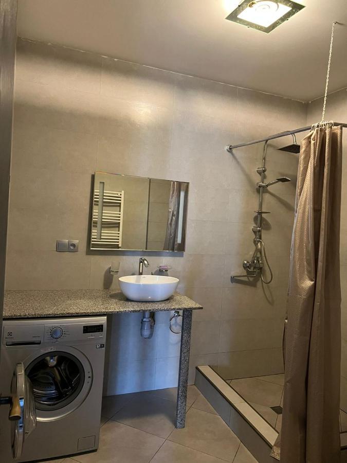 Apartment Bright And Cozy In Didi Dighomi *