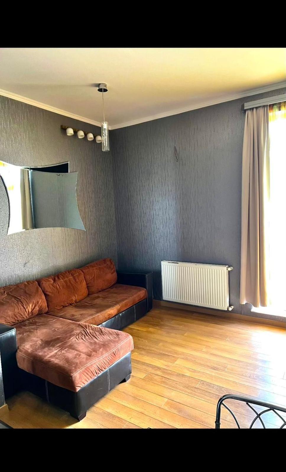 Bright And Cozy In Didi Dighomi Tbilisi
