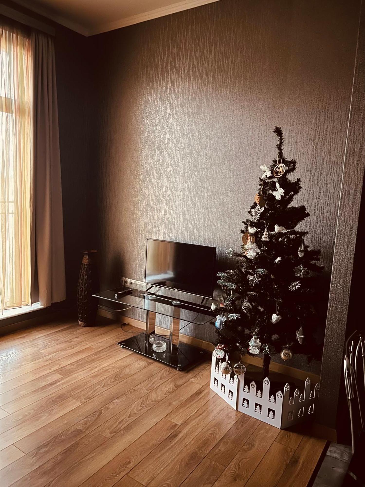 Bright And Cozy In Didi Dighomi Apartment